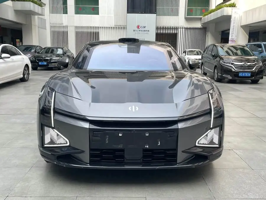 هايبي ز 2023 نسخة المقاعد الأربعة