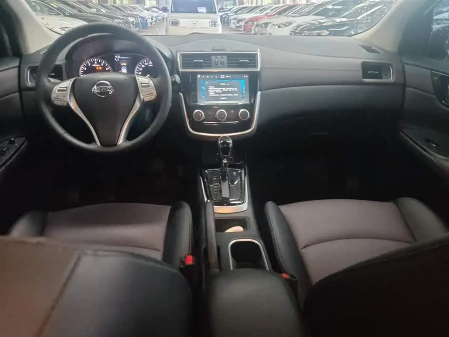 نيسان تييدا 2021 1.6L CVT إصدار ذكي