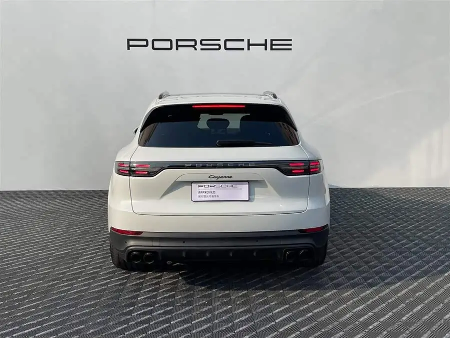 2023 Cayenne 3.0T Platinum Edition