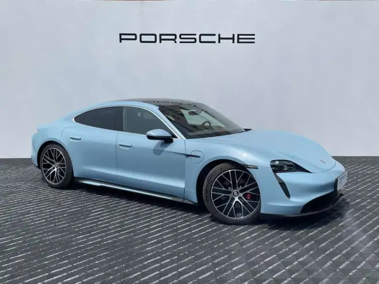 2022 Taycan Taycan 4S