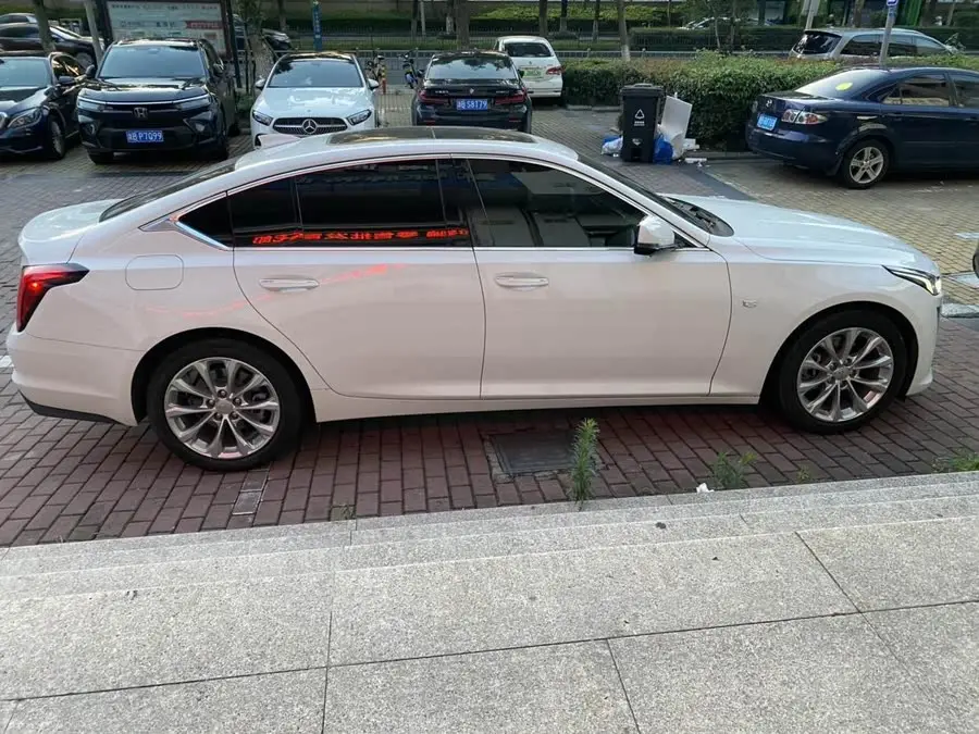 Cadillac CT5 2022 28T Luxury