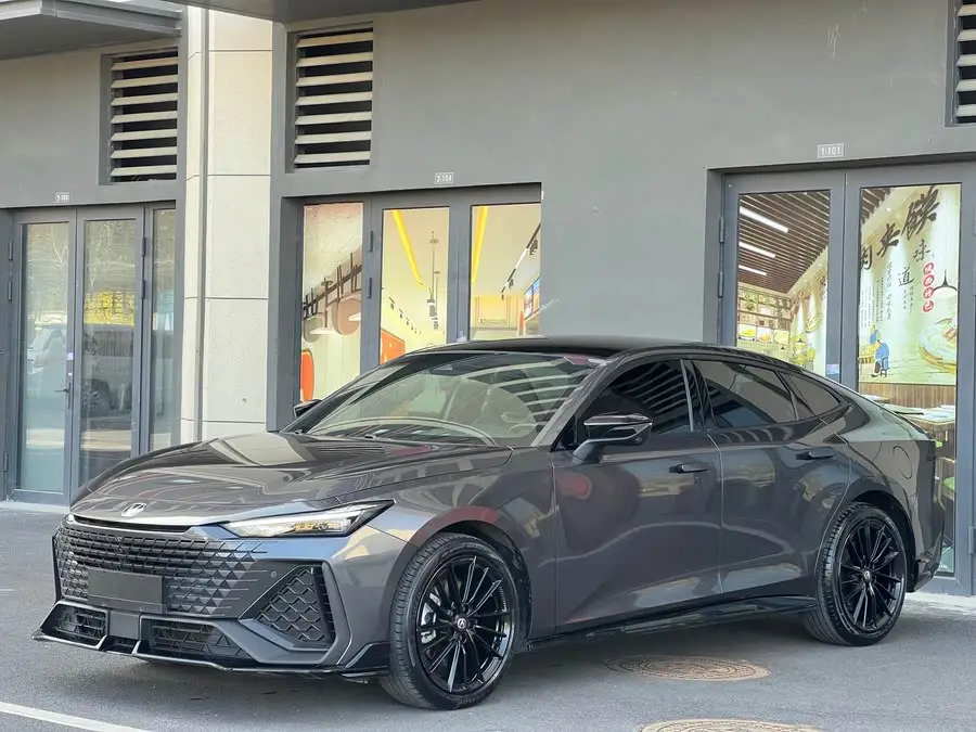 Changan UNI-V 2022 2.0T Leading Speed Edition