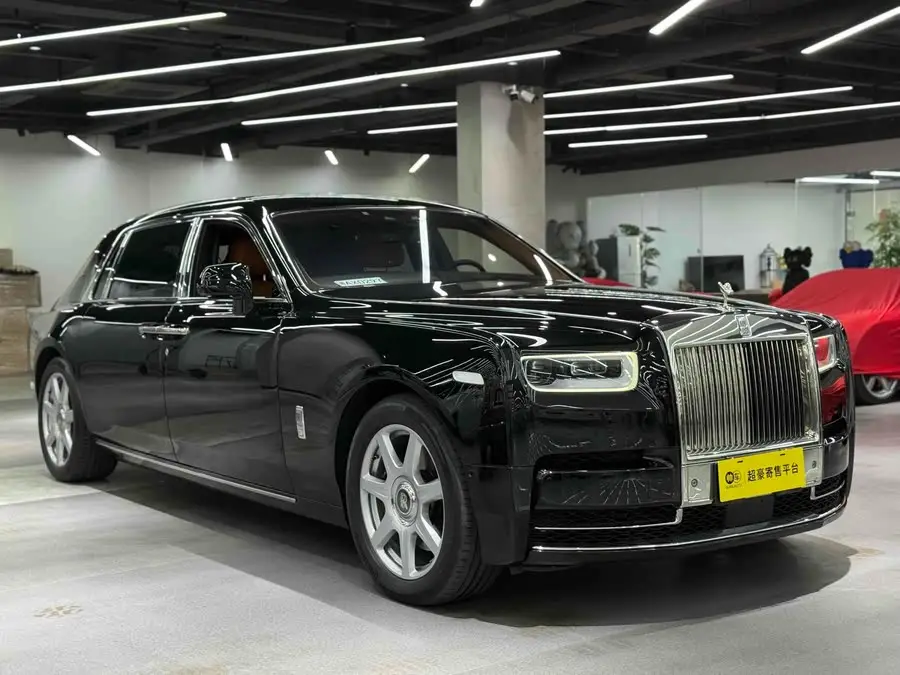 Phantom 2018 6.7T Long Wheelbase