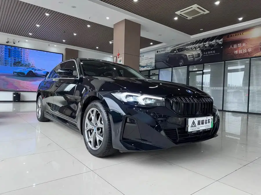 بي إم دبليو i3 2024 eDrive 35 L