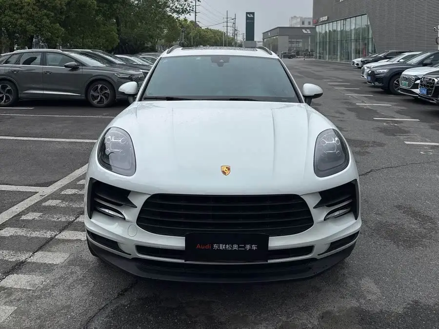 2020 Macan Macan 2.0T
