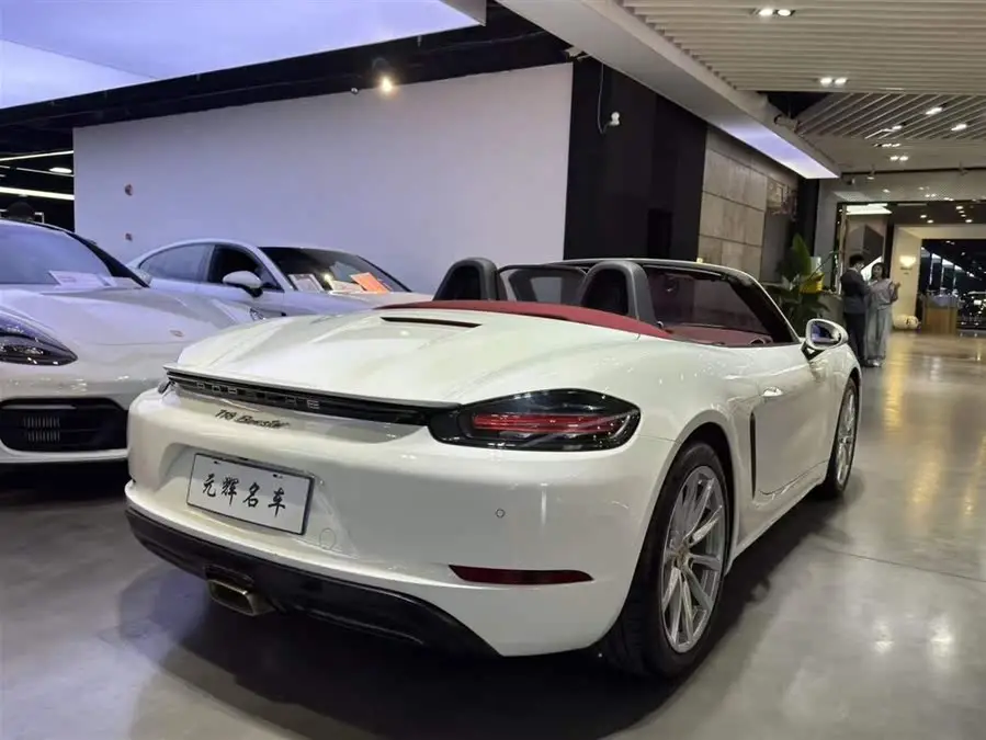 Porsche 718 2022 Boxster 2.0T
