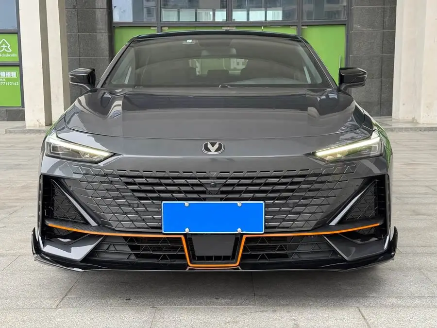 Changan UNI-V 2022 1.5T Sport Edition