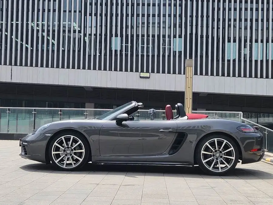 Porsche 718 2018 Boxster 2.0T