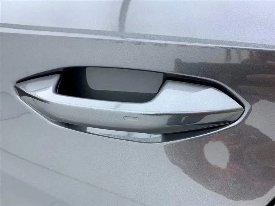 2024 أودي A3 A3L ليموزين 35 TFSI طراز رياضي أنيق