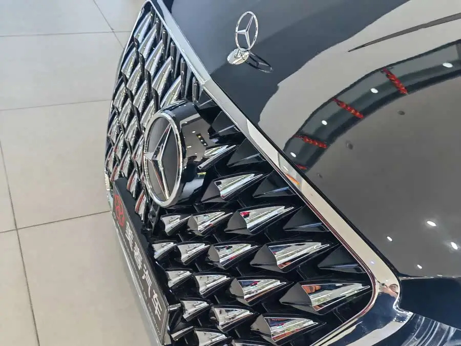 Vito 2024 2.0T Business Edition 8-seater