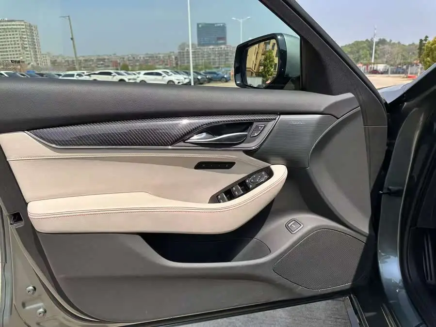 Cadillac CT5 2024 28T Platinum