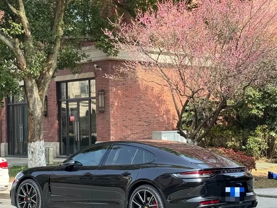 2023 Porsche Panamera 2.9T