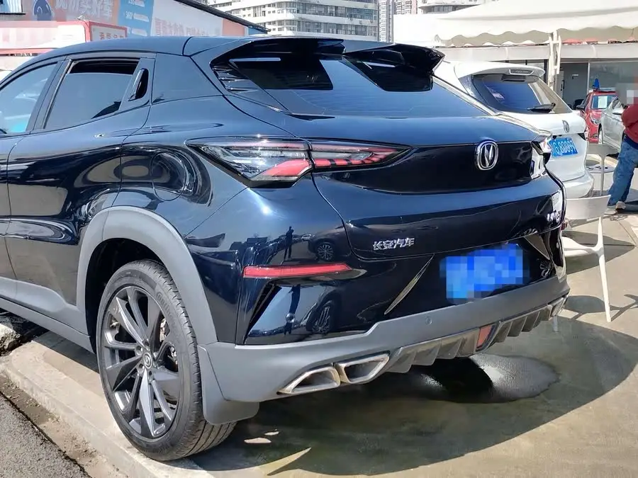 شانجان UNI-T 2021 نسخة رياضية 1.5T رائدة