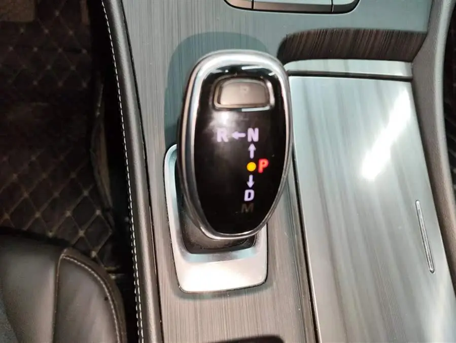 بيوك لاقروس 2020 652T الفاخرة