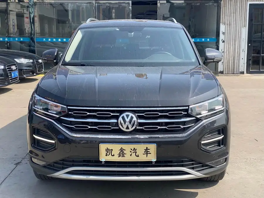 تايرون 2021 330TSI إصدار فاخر متصل بالدفع الثنائي بلس