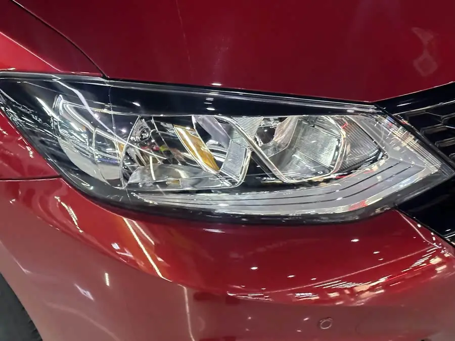 نيسان تييدا 2021 1.6 لتر CVT إصدار كول