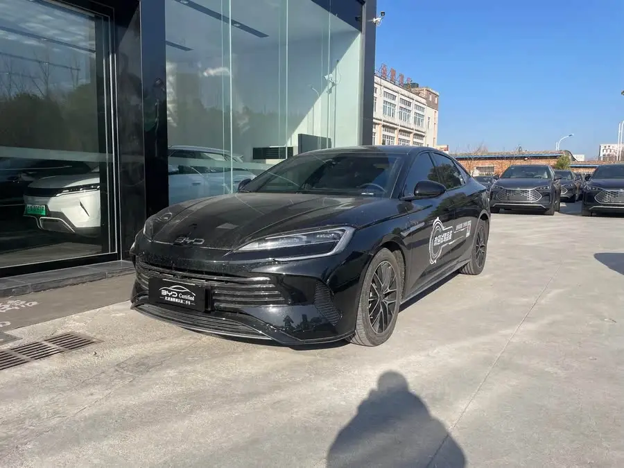 سيلاون 2024 إصدار المجد DM-i 1.5L 121 كم الطراز المتميز