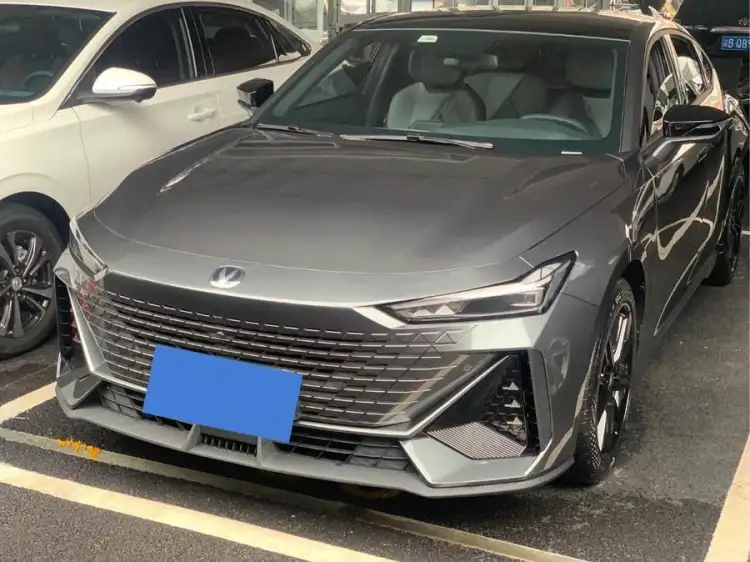 Changan UNI-V 2022 1.5T Premium