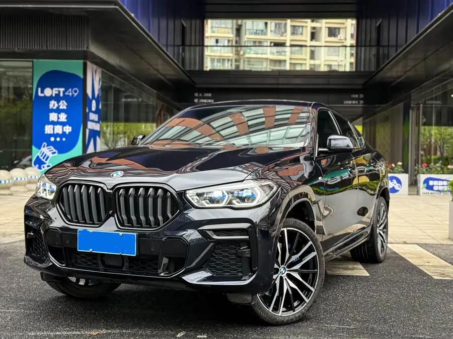 بي إم دبليو X6 2023 xDrive40i الفئة الحصرية حزمة رياضية M