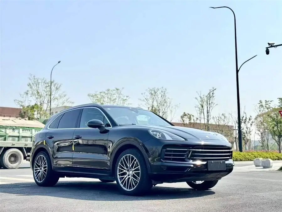 2022 Cayenne 3.0T Platinum Edition