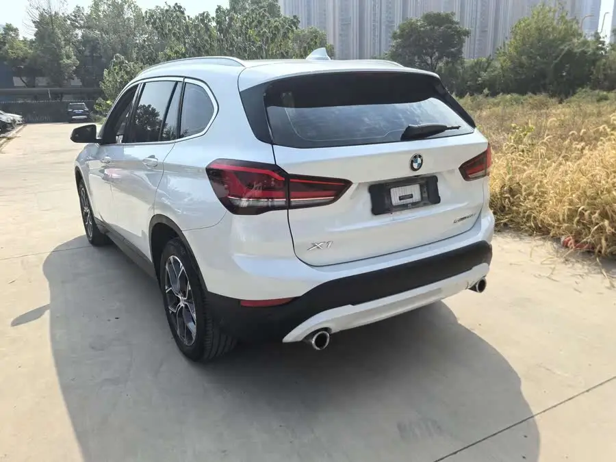 BMW X1 2021 sDrive25Li Leading Edition