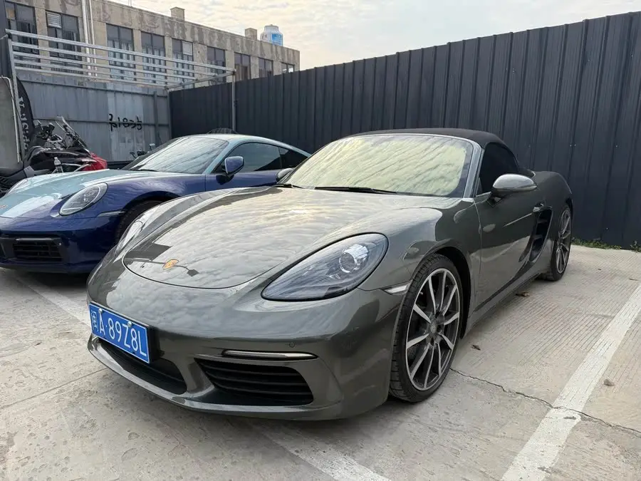 Porsche 718 2020 Model Boxster 2.0T