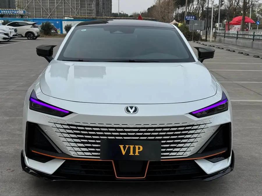 Changan UNI-V 2023 1.5T Sport Edition