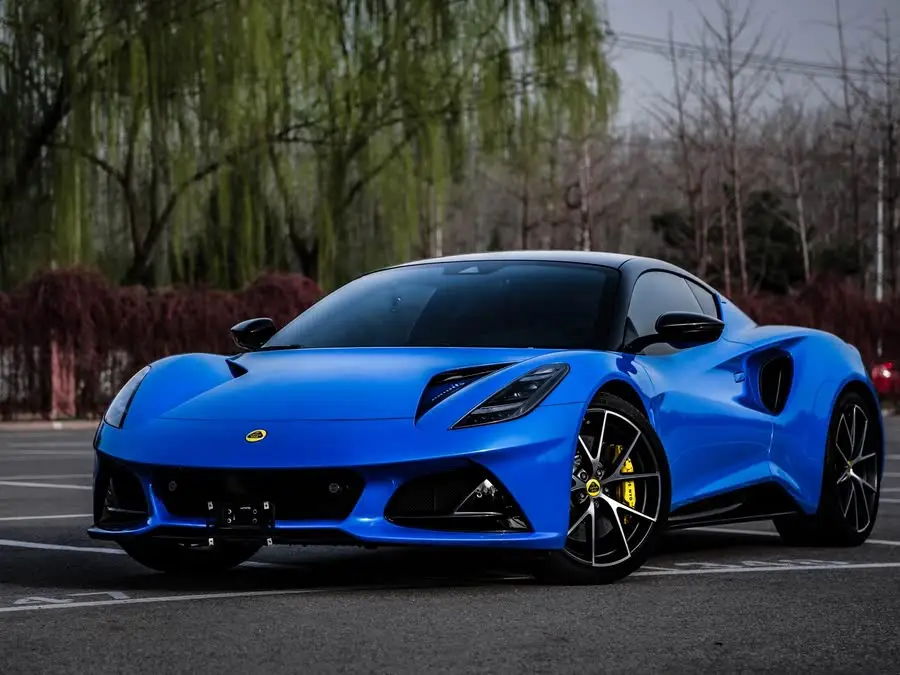 إيميرا 2021 2.0T DCT الطراز الأول