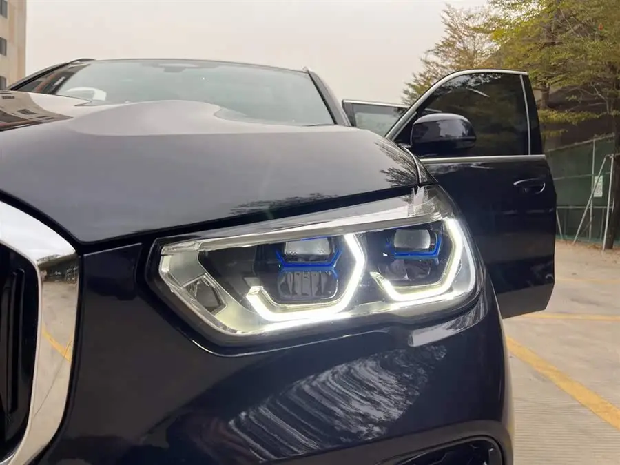 BMW X5 2022 Facelift xDrive 40Li M Sport Package