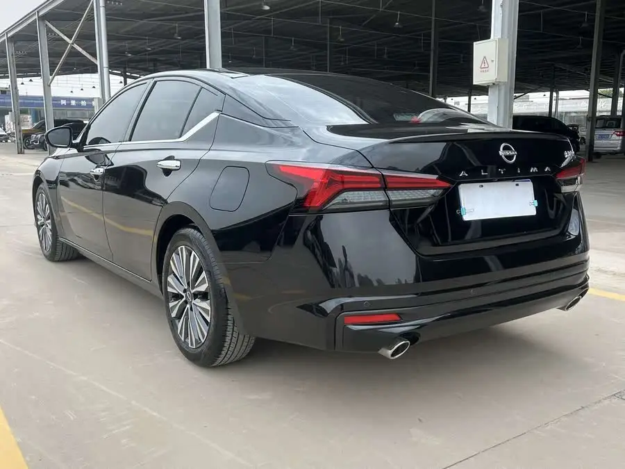 تينلاي 2022 موديل 2.0L XL-TLS نسخة الاستمتاع