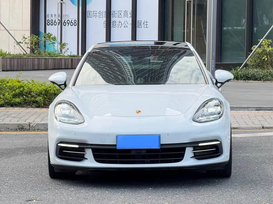 2019 Panamera Executive 2.9T