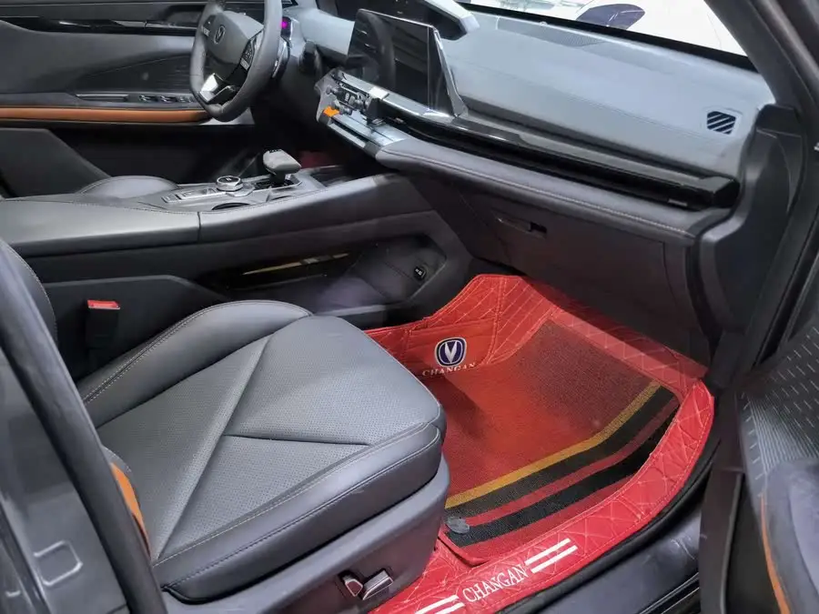 Changan UNI-V 2022 1.5T Sport Version