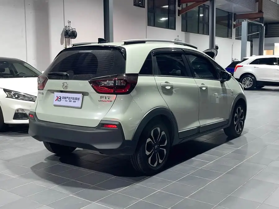 Fit 2021 1.5L CVT Tide Edition