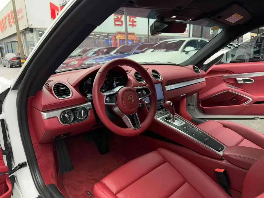 Porsche 718 2020 Cayman 2.0T