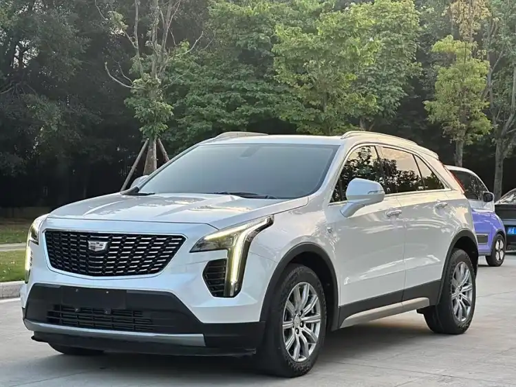 Cadillac XT4 2021 28T Luxury FWD