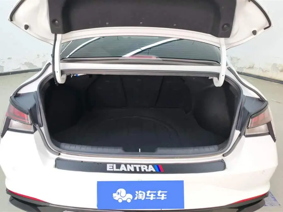 إيلانتر 2022 1.5L CVT LUX بريميوم