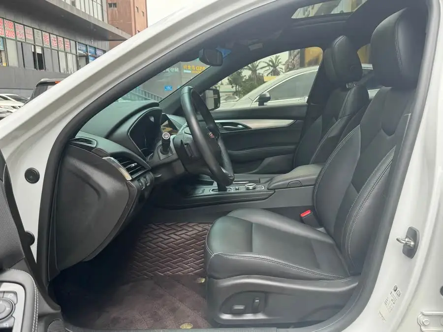 Cadillac CT5 2021 28T Fashion Edition