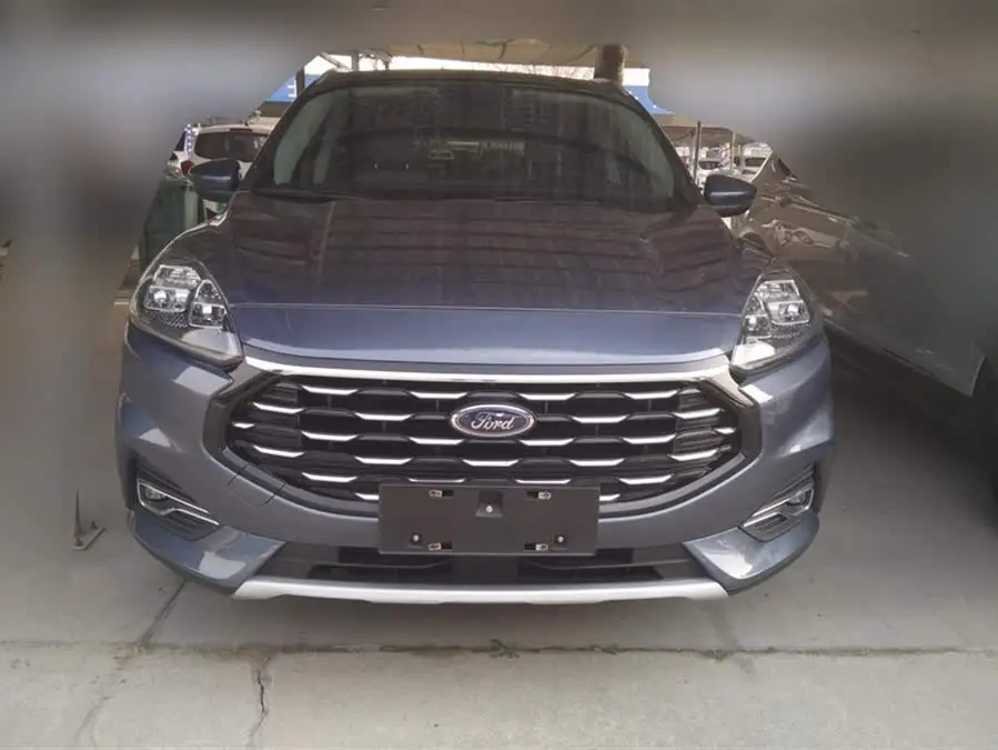 فورد إيسكايب 2020 إيكوبوست 245 دفع أمامي تيتانيوم