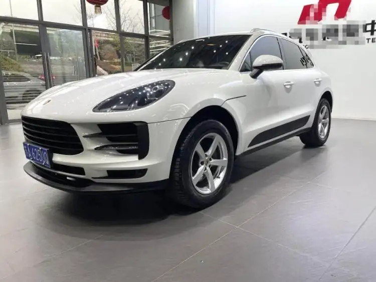 2018 Macan 2.0T