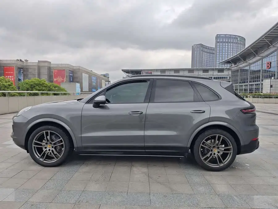 2020 Cayenne Cayenne S 2.9T