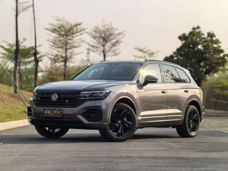 Touareg 2023 3.0 TSI R-Line Black Sport Package