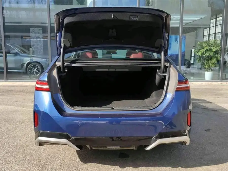 BMW i5 2024 eDrive 35L M Sport Package