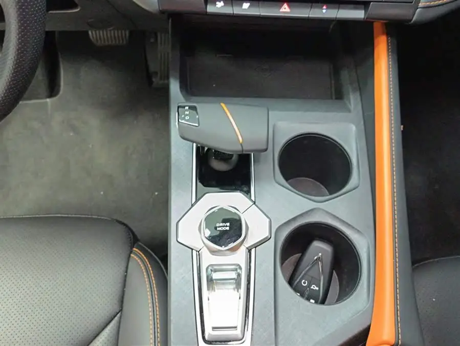 Changan UNI-V 2022 1.5T Deluxe