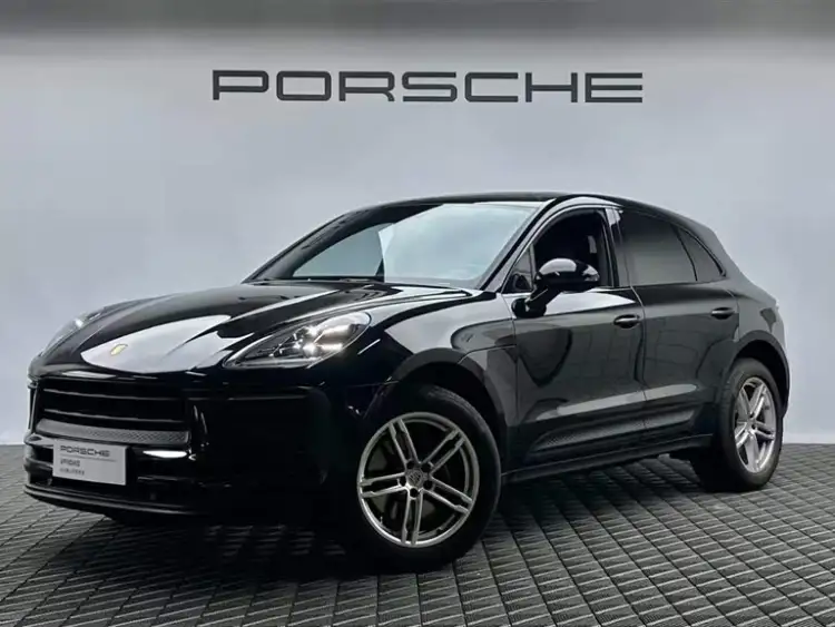 2024 Macan 2.0T