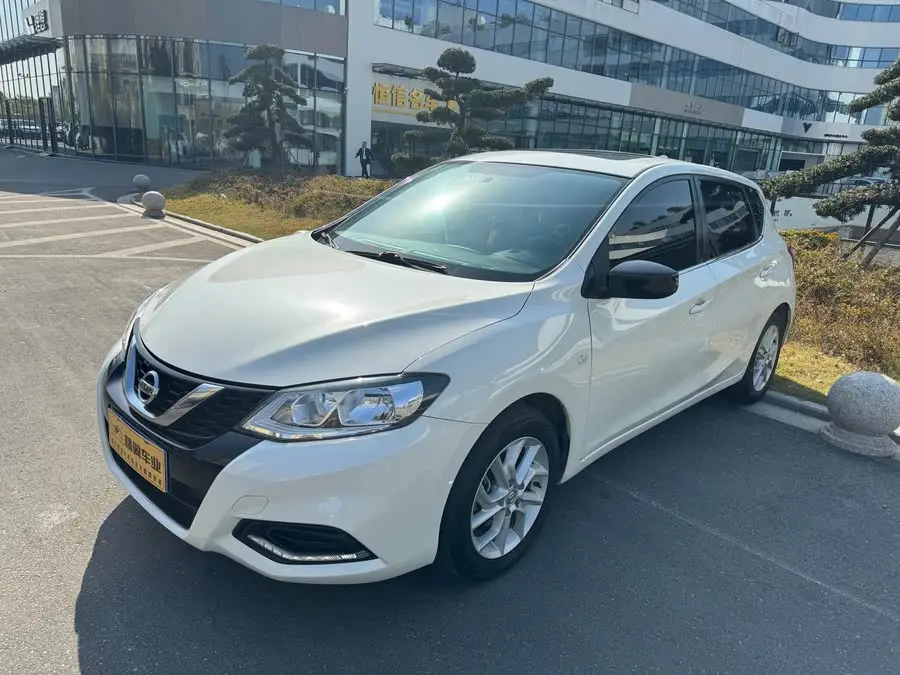 نيسان تييدا 2021 1.6 لتر CVT الإصدار الرياضي