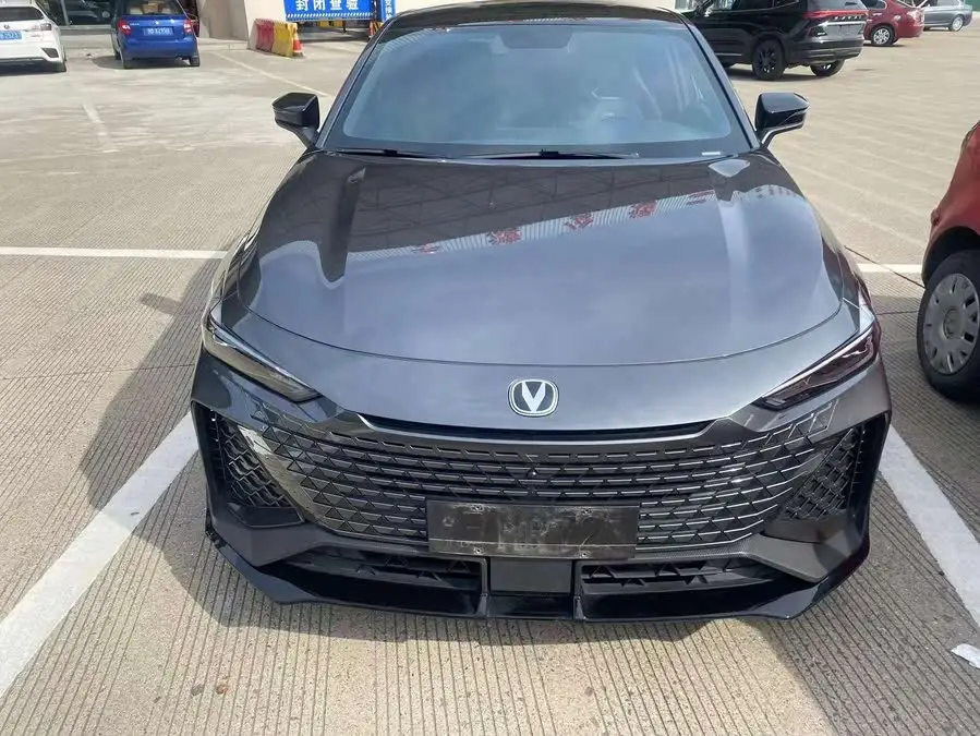 Changan UNI-V 2023 2.0T Leading Speed Edition