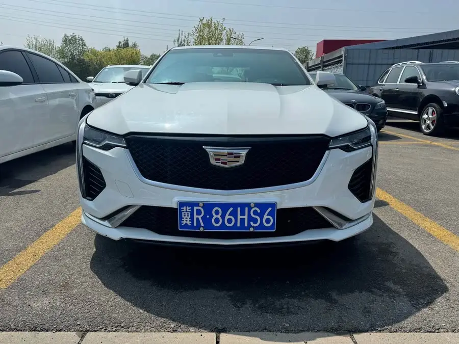 Cadillac CT4 2022 28T Luxury