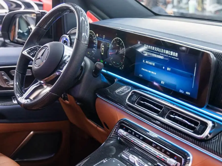 فئة V 2024 2.0T إصدار النخبة 7 مقاعد