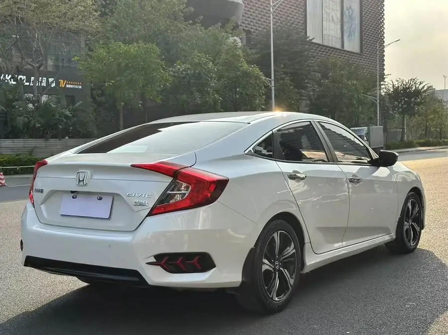 Civic 2019 220TURBO CVT Sport Version National V