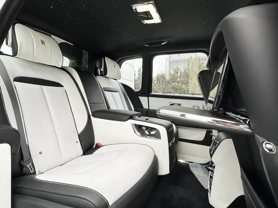 Cullinan 2024 Four-Seater